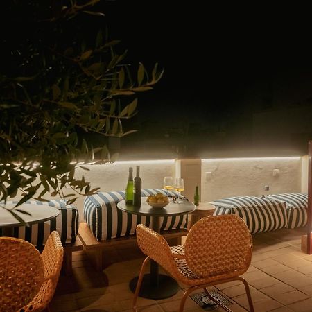 Отель Lirium Casa Patio Севилья Экстерьер фото