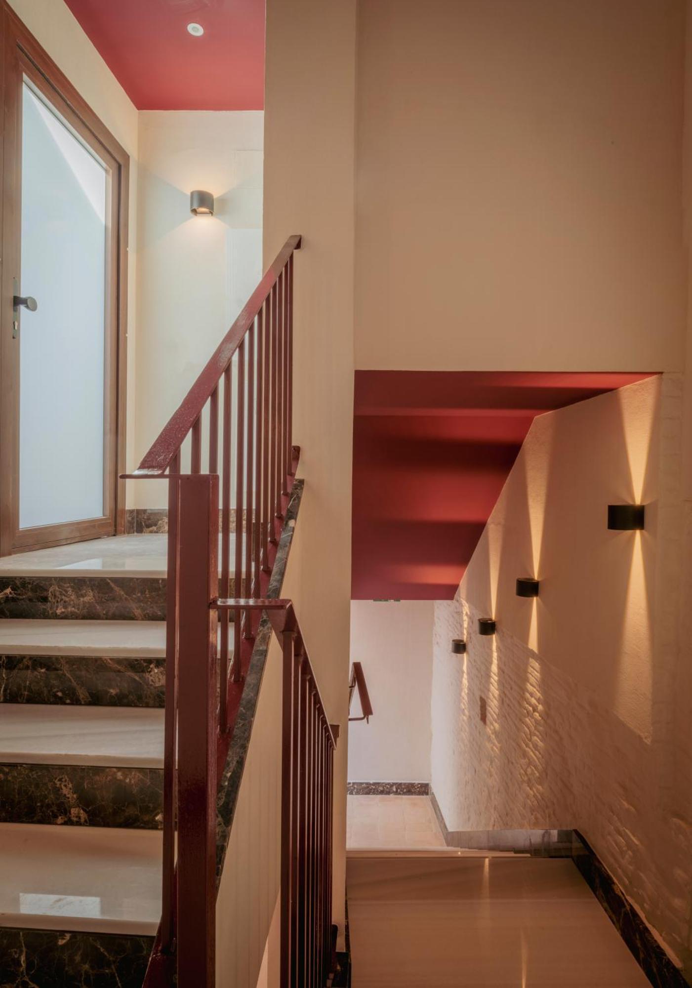 Отель Lirium Casa Patio Севилья Экстерьер фото
